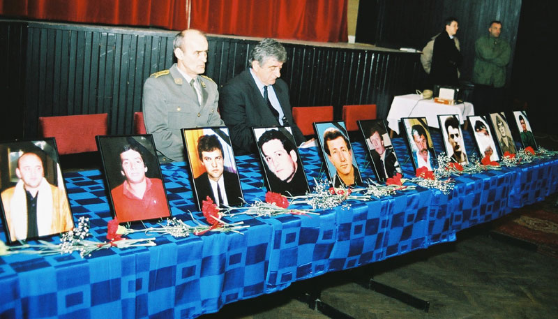 Лора је многима гробница