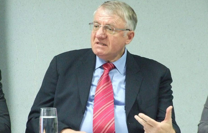 Шешељ неће на митинг Двери