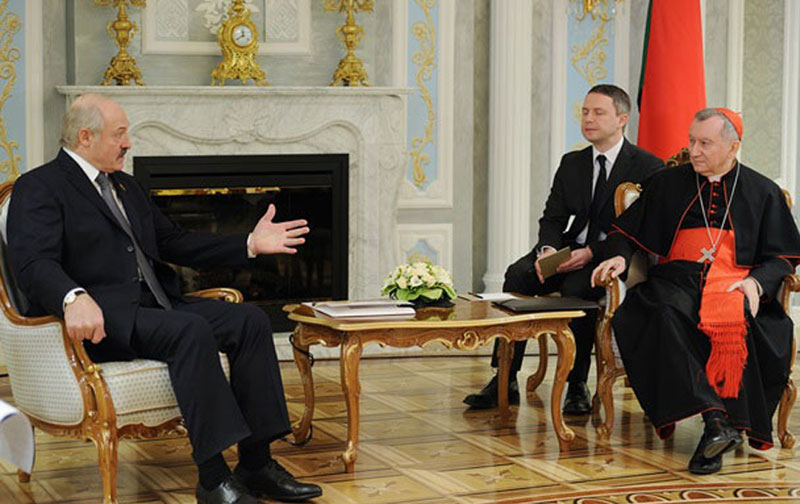 Ватикан нуди помоћ Лукашенку