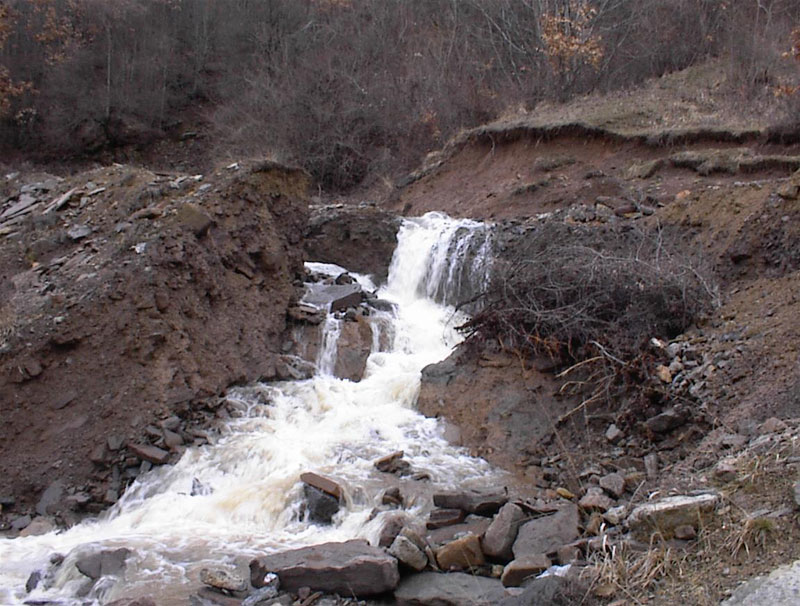 Регионалне саобраћајнице у Пиротском округу у очајном стању