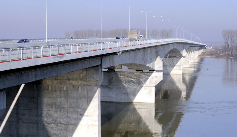 Београд: Леш испливао код Пупиновог моста