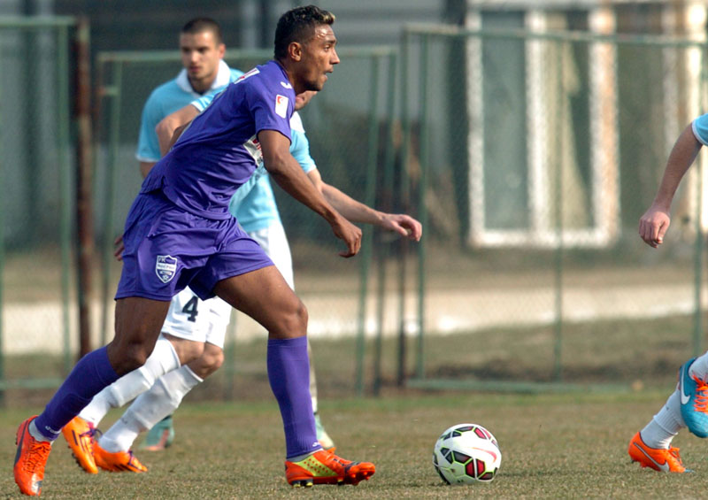 Веред, Матос и Плавшић стижу у Звезду, Ибањез све ближи