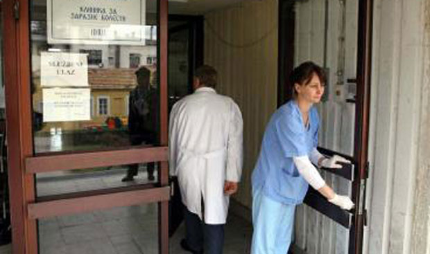 Ниш: Примљен пацијент са упалом мозга због малих богиња