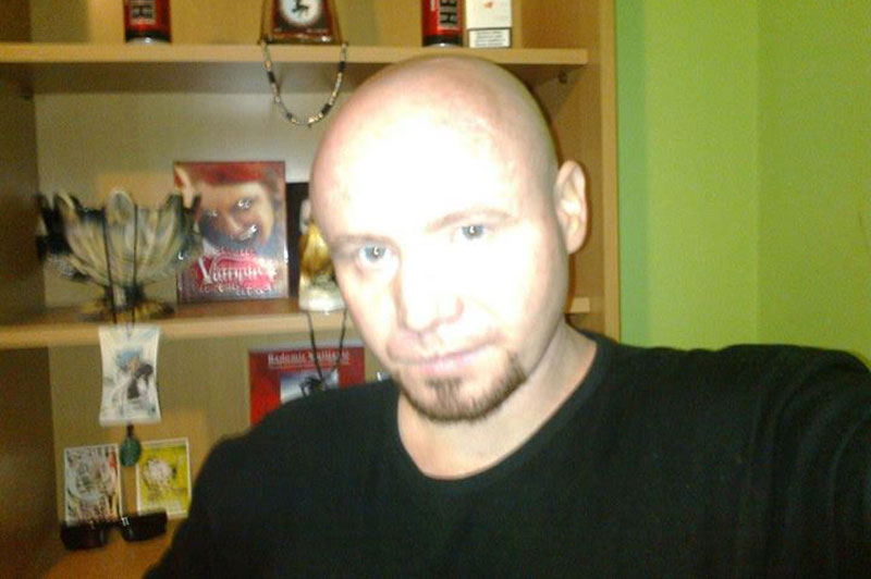 Сатаниста Роберт Хеј оптужен за убиство рођака у Бечеју 