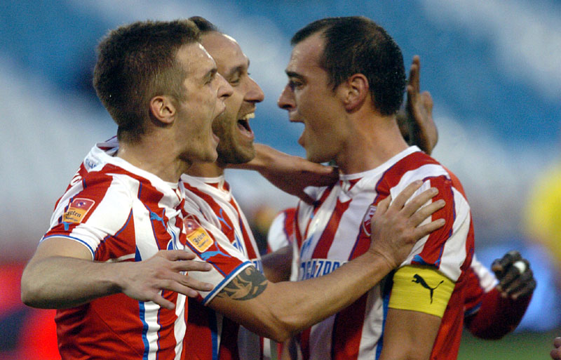 Многобројни фудбалери Звезде одрекли су се дела дуговања: Опростили око четири милиона евра