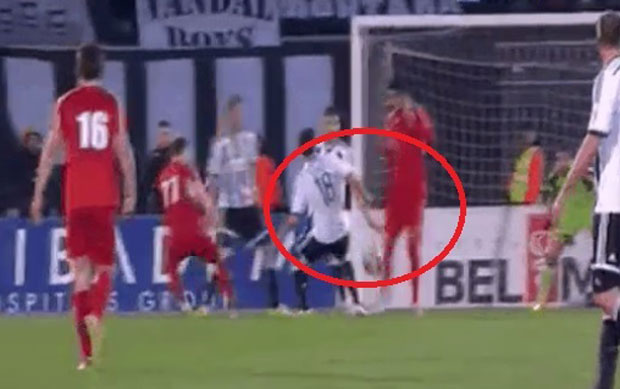 Судијска комисија ФСС одлучује: Под лупом Илић, Глођовић невин