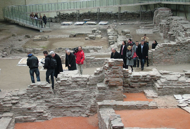 Сремска Митровица: Мала пара од туризма