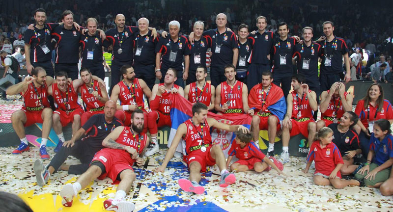 Кошарка пуца од уцењивања