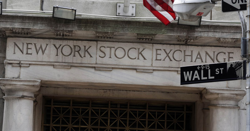 Индекси на Вол стриту близу рекорда с растом цена нафте