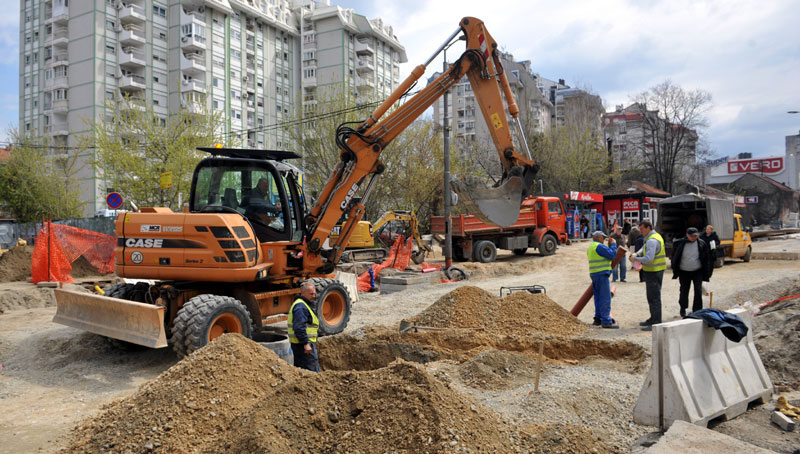 Ко је крив што Степа касни?