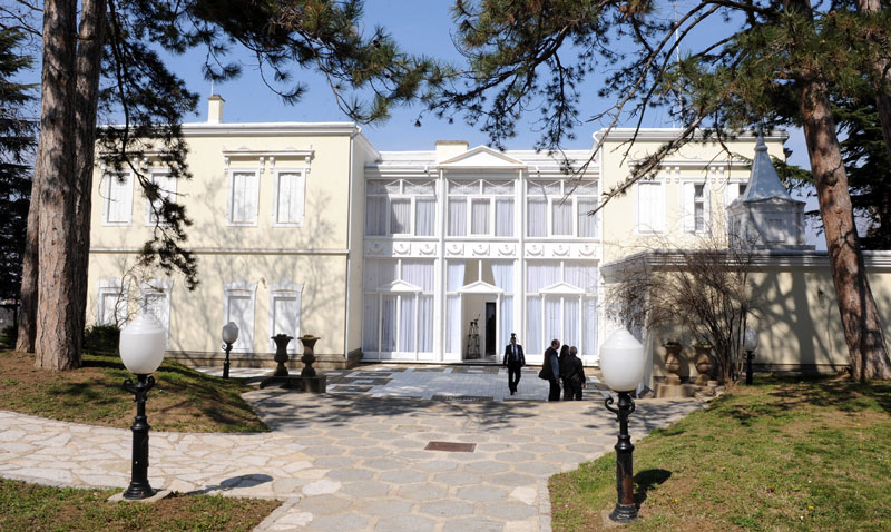 Златни брег отвара врата посетиоцима 16. маја