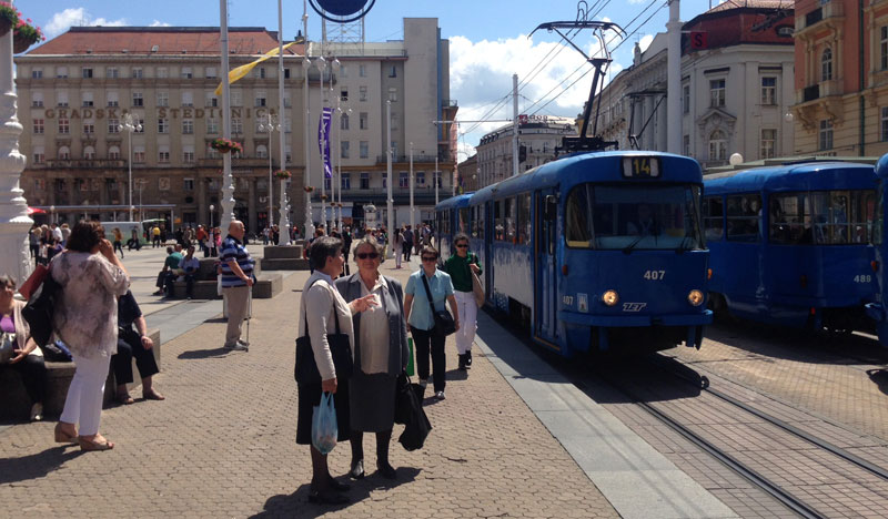 Хрвати излазе на улице