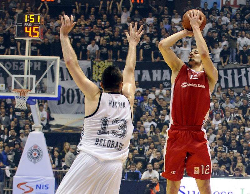 Калинић у Фенербахчеу, Звезди обештећење од милион евра