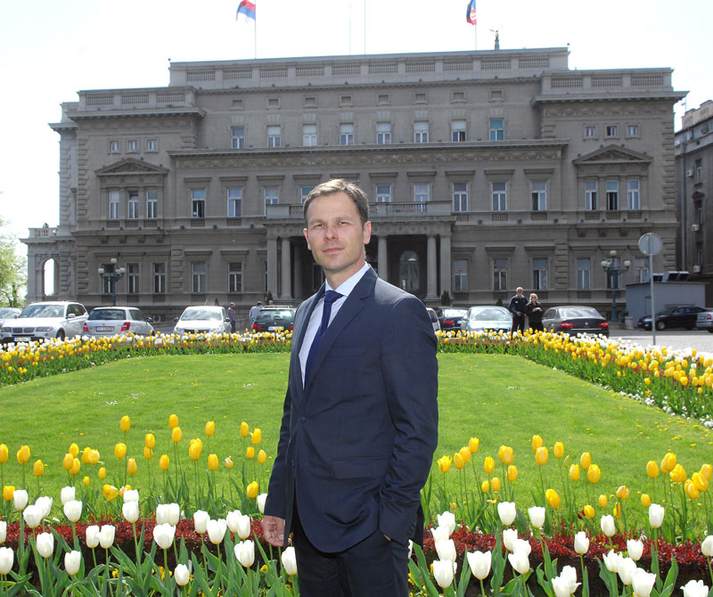 Синиша Мали: Јефтинији превоз за приградске општине!
