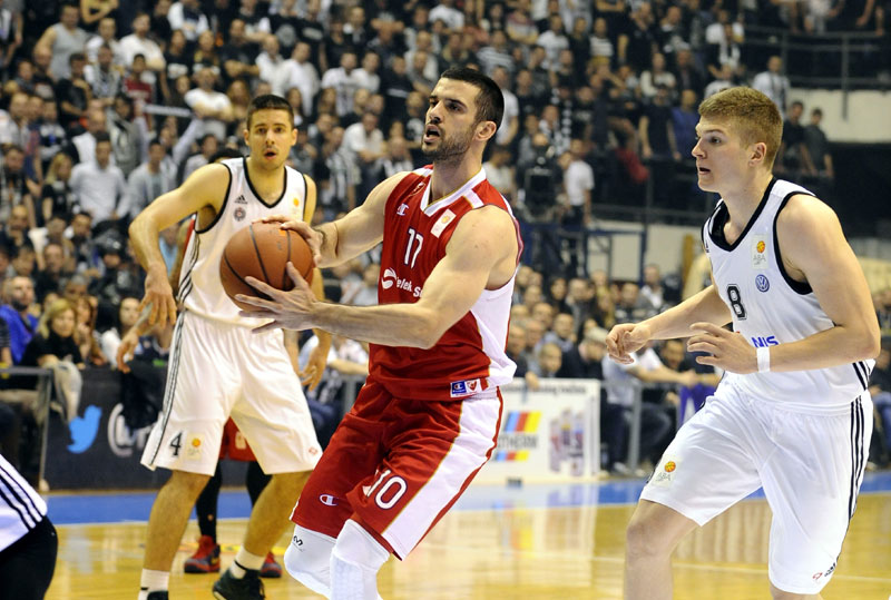 Лазић још две године у Звезди