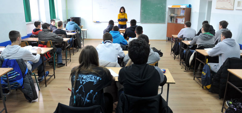 НОВИ ХРВАТСКИ „БИСЕР“: Националне мањине криве за лоше знање хрватских ученика