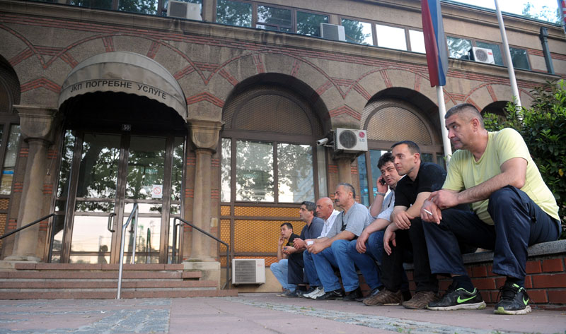 Остали без радних места преко ноћи