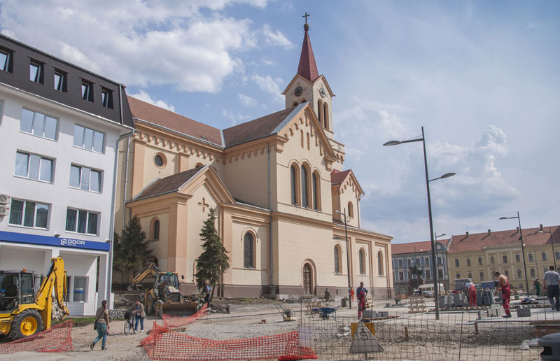 Зрењанин: До катедрале пешице?