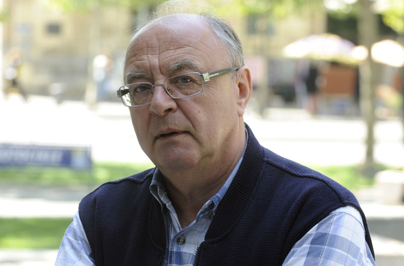 Мирољуб Радојковић: Давимо се у кичу, али дно још нисмо дотакли