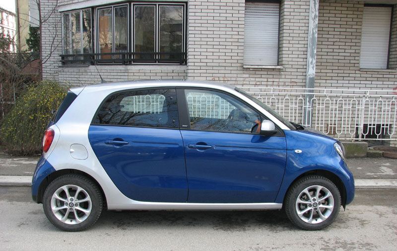 “Смарт фор фор” - чигра за четворо