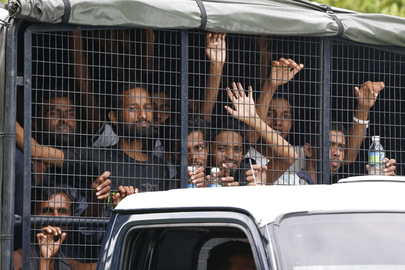 Почела изградња зида код Калеа