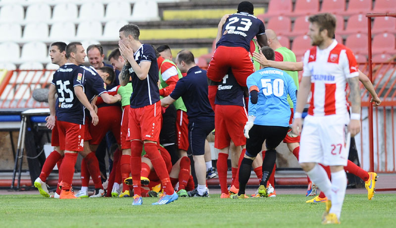 ВИДЕО: Фењераш без дресова шокирао очајну Звезду