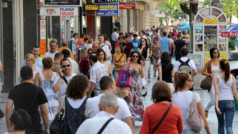 Београд: Хуманитарци”  варају грађане