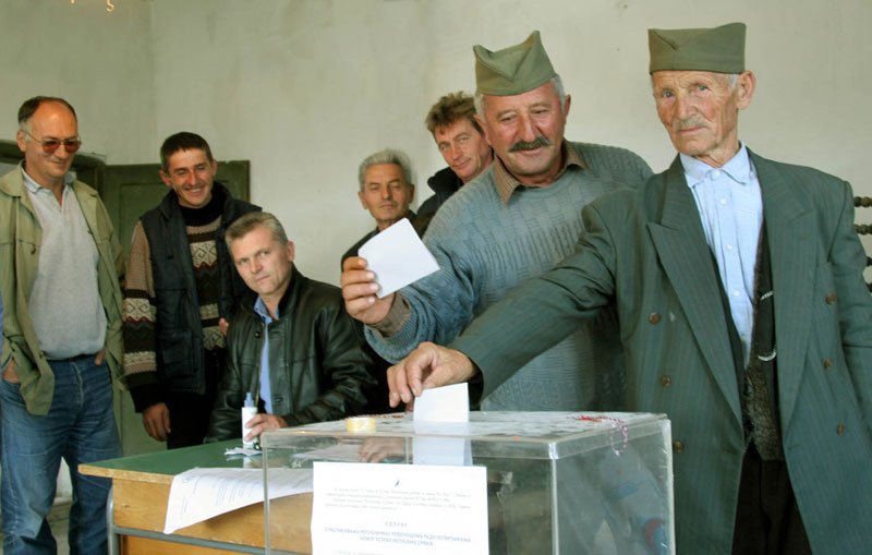 Референдум и о сеоском друму