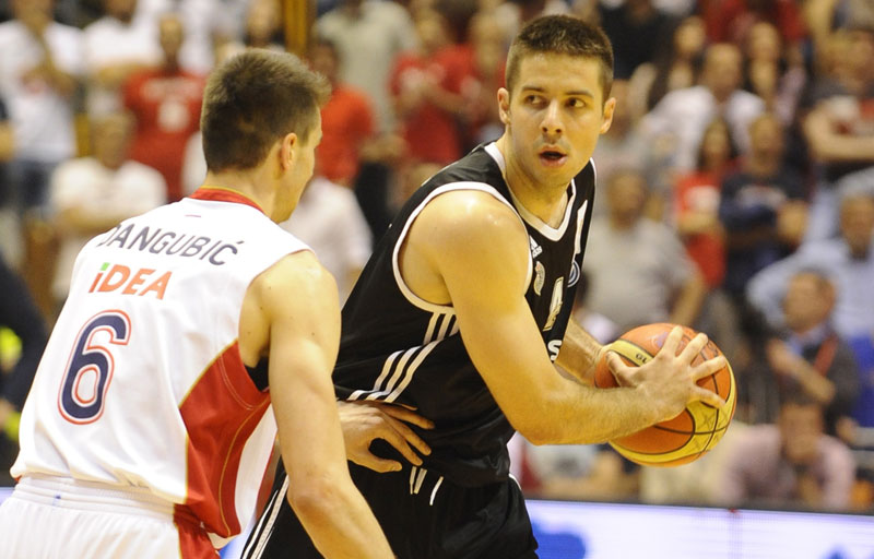 Тепић: Не смемо да клонемо духом