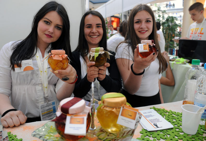 Кад ђаци праве: И од јабуке чипс је сладак