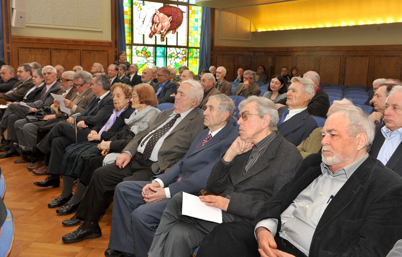 ВАНУ - Опасна политичка ујдурма