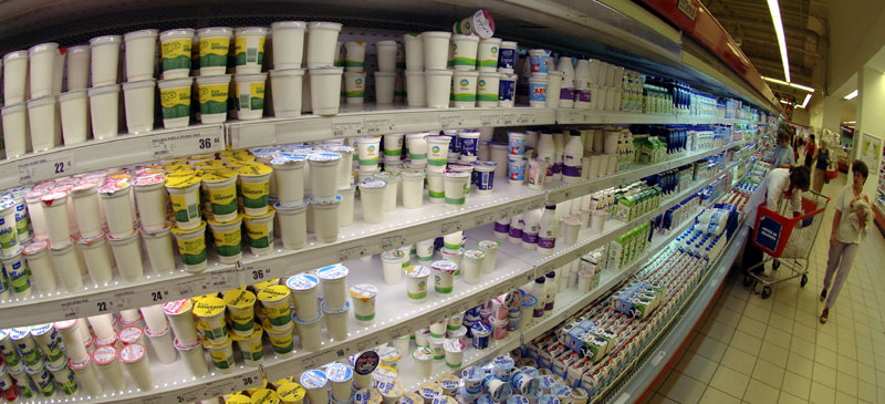 Домаћини губе битку: Сваки трећи производ у радњама из увоза