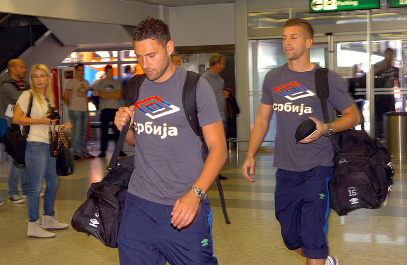 Тошић повређен, не игра против Данске