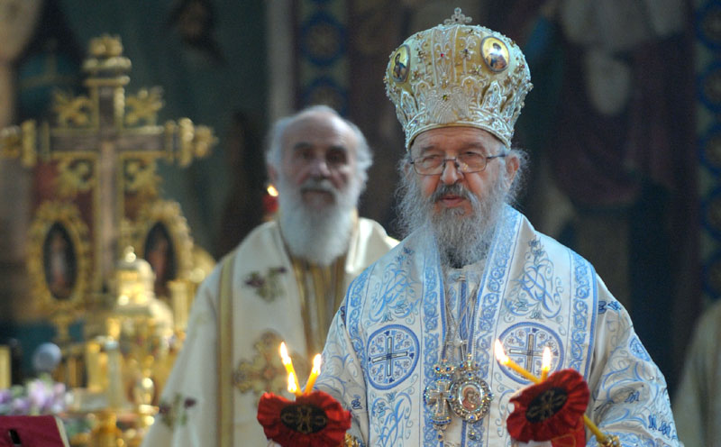 Артемије добио последњу шансу