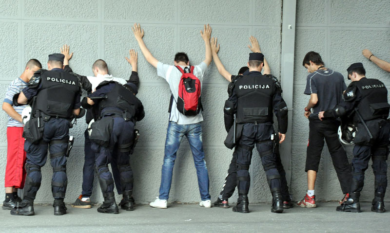 Нико не зна ко су клинци који сеју терор 