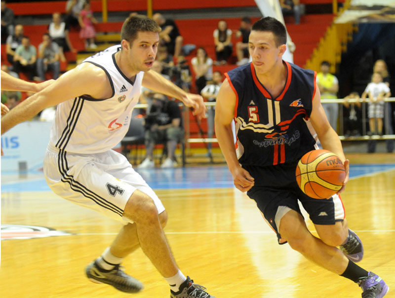 Партизан се играо с Војводином