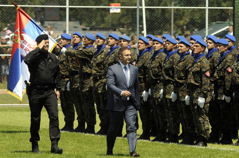 Полиција увек уз народ