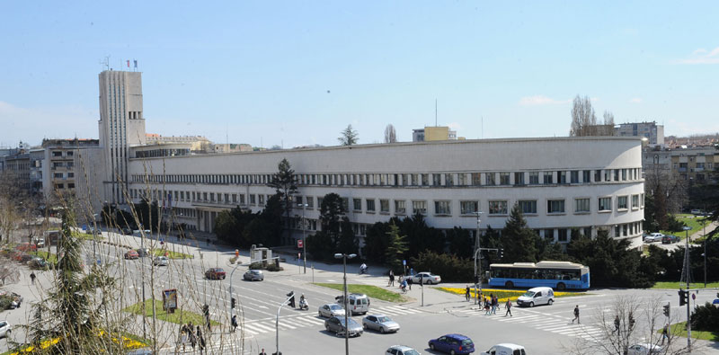 За ВАНУК танка већина