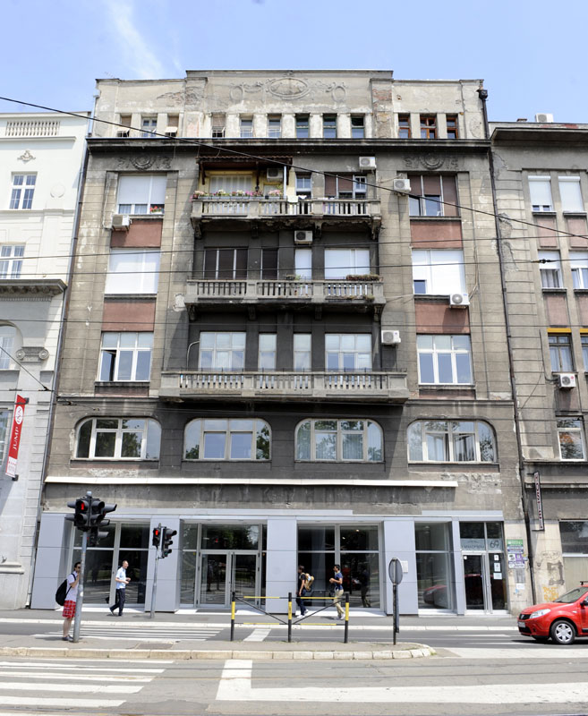 Четири хостела у једној згради