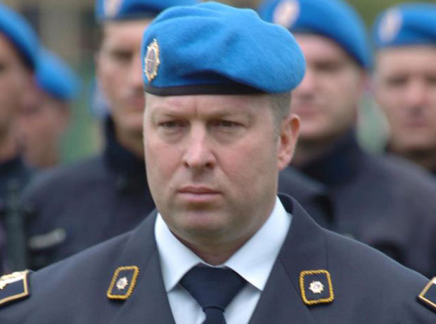 Генералу Дикићу Албанци прете смрћу!