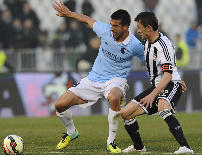 Ништа од доласка у Партизан, Гњатић каријеру наставља у Грчкој