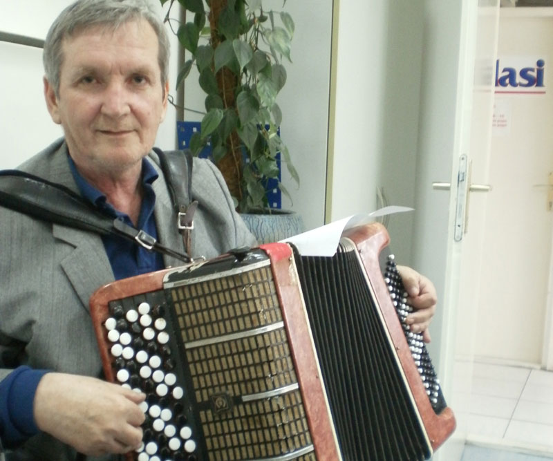 Како је музичар остао  и без пара и без телевизије