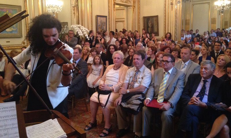 Дани Србије уз клавирске ноте