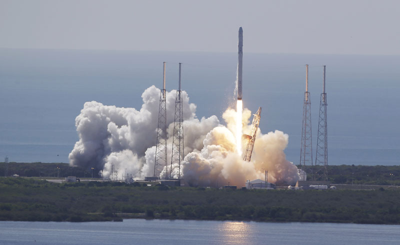 Америци потребно још 18 руских мотора за лансирање војних сателита