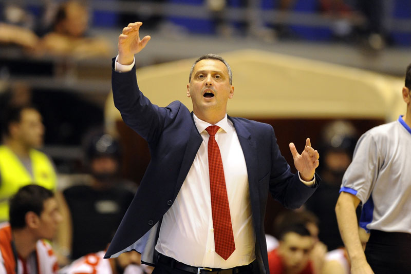 Радоњић на Звездиној клупи још две године