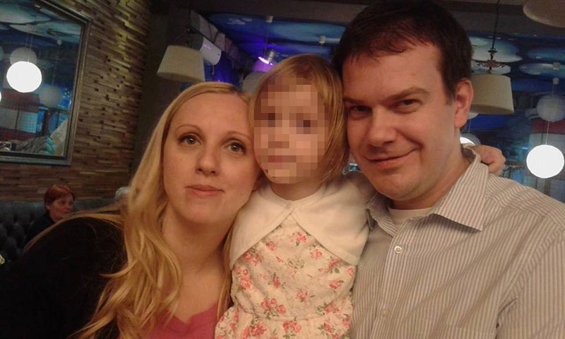 ТУГА: Јелена преминула, на дан сахране мужа и ћерке
