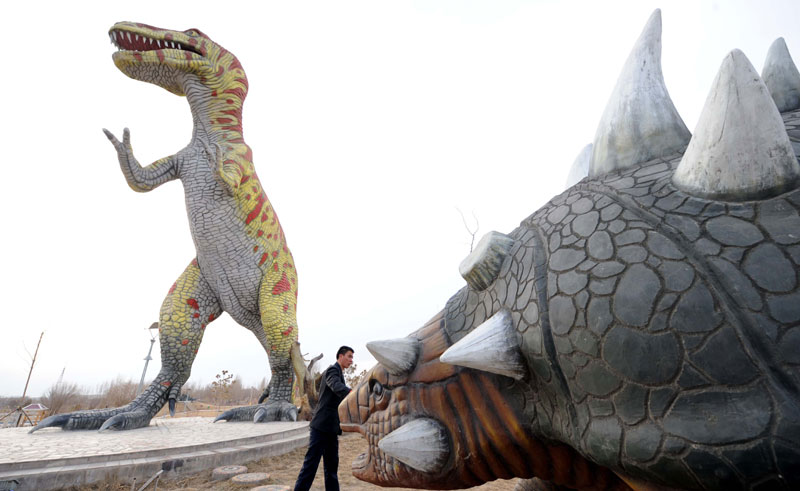 Нови Сад: Диносауруси код Спенса