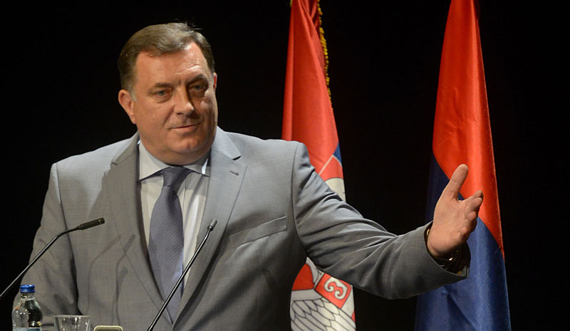 Додик: Неприхватљива било која британска резолуција