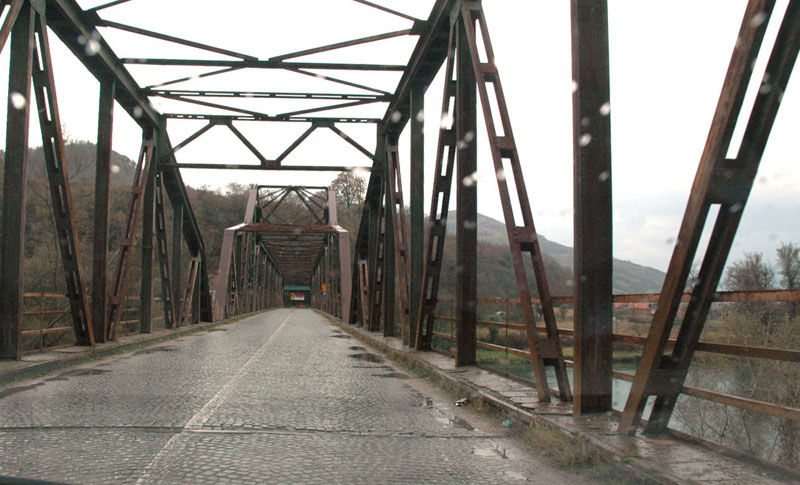 На Дрини ниче нова ћуприја