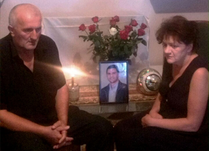 Родитељи преминулог фудбалера Горана Гогића: Вратите нам сина да га сахранимо